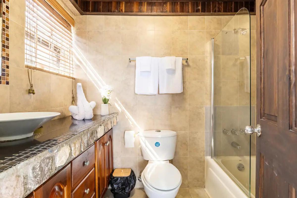 Water Lovers Paradise! Ocho Rios Exterior foto